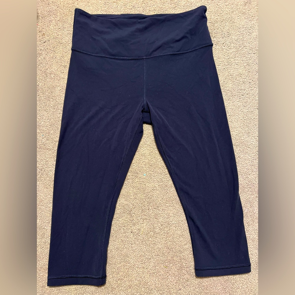 Athleta Elation Crop capri leggings Navy size M
